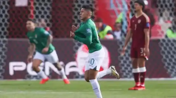 ¡LA ALTURA LOS FULMINÓ! La Vinotinto cayó sin atenuantes 4-0 ante Bolivia