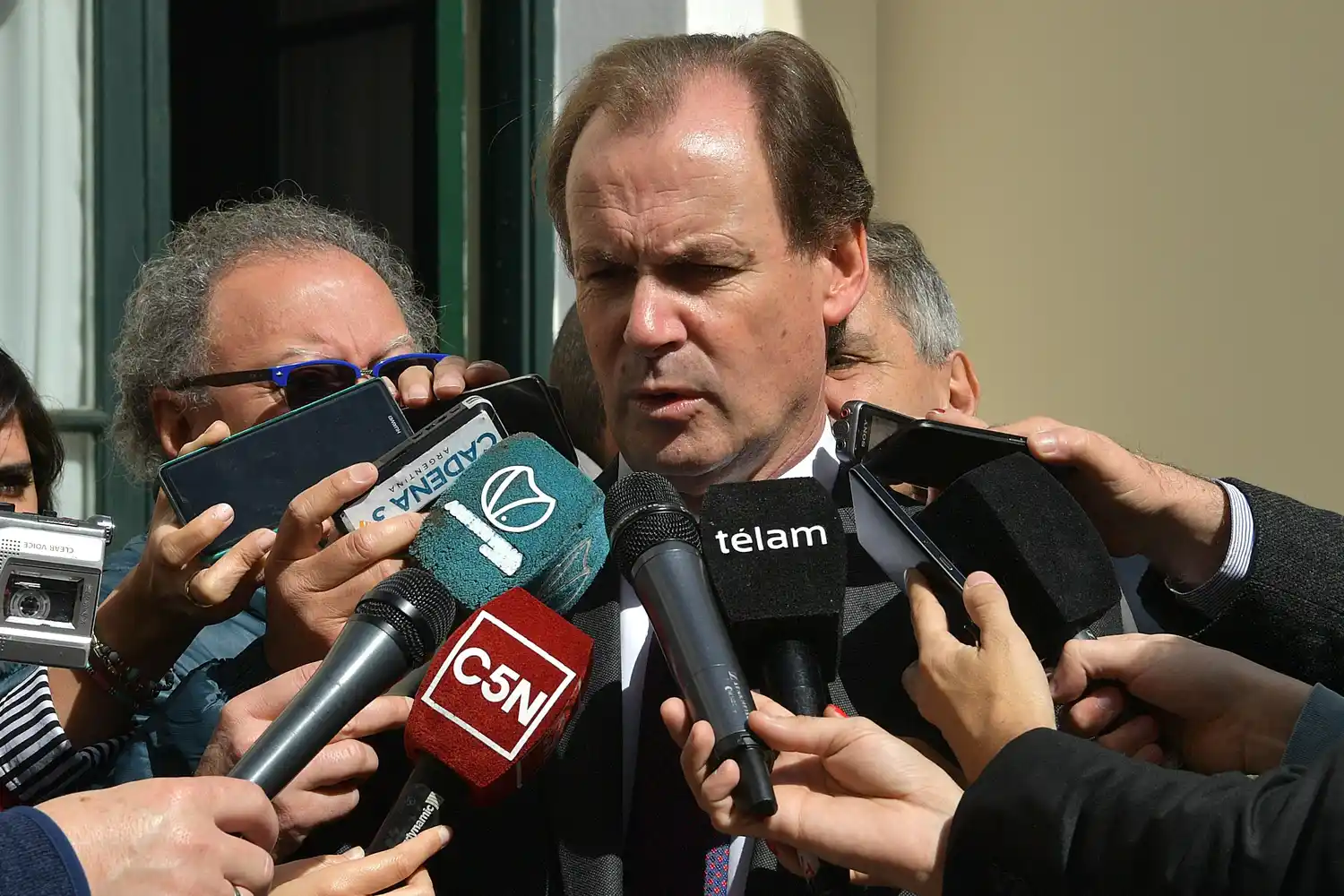 Bordet convocará a los bloques legislativos para avanzar con la reforma política