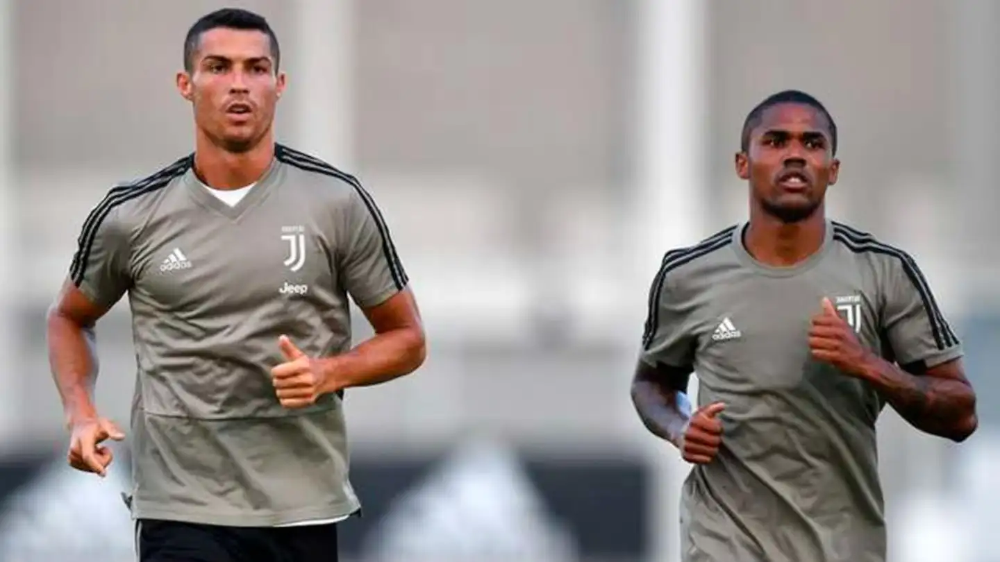 douglas costa - 2