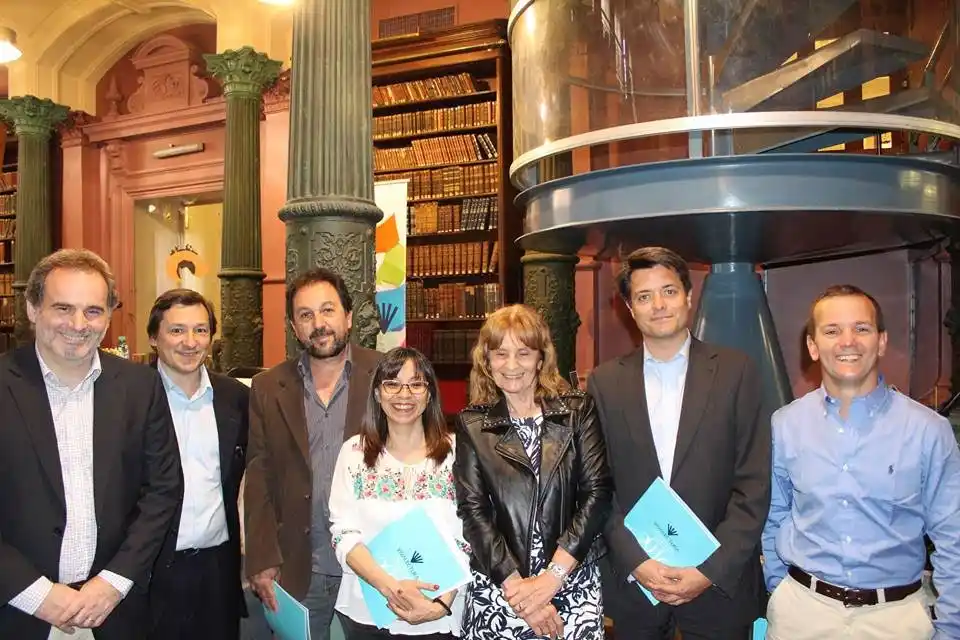 Está en marcha la inscripción al Premio VIVALECTURA 2017