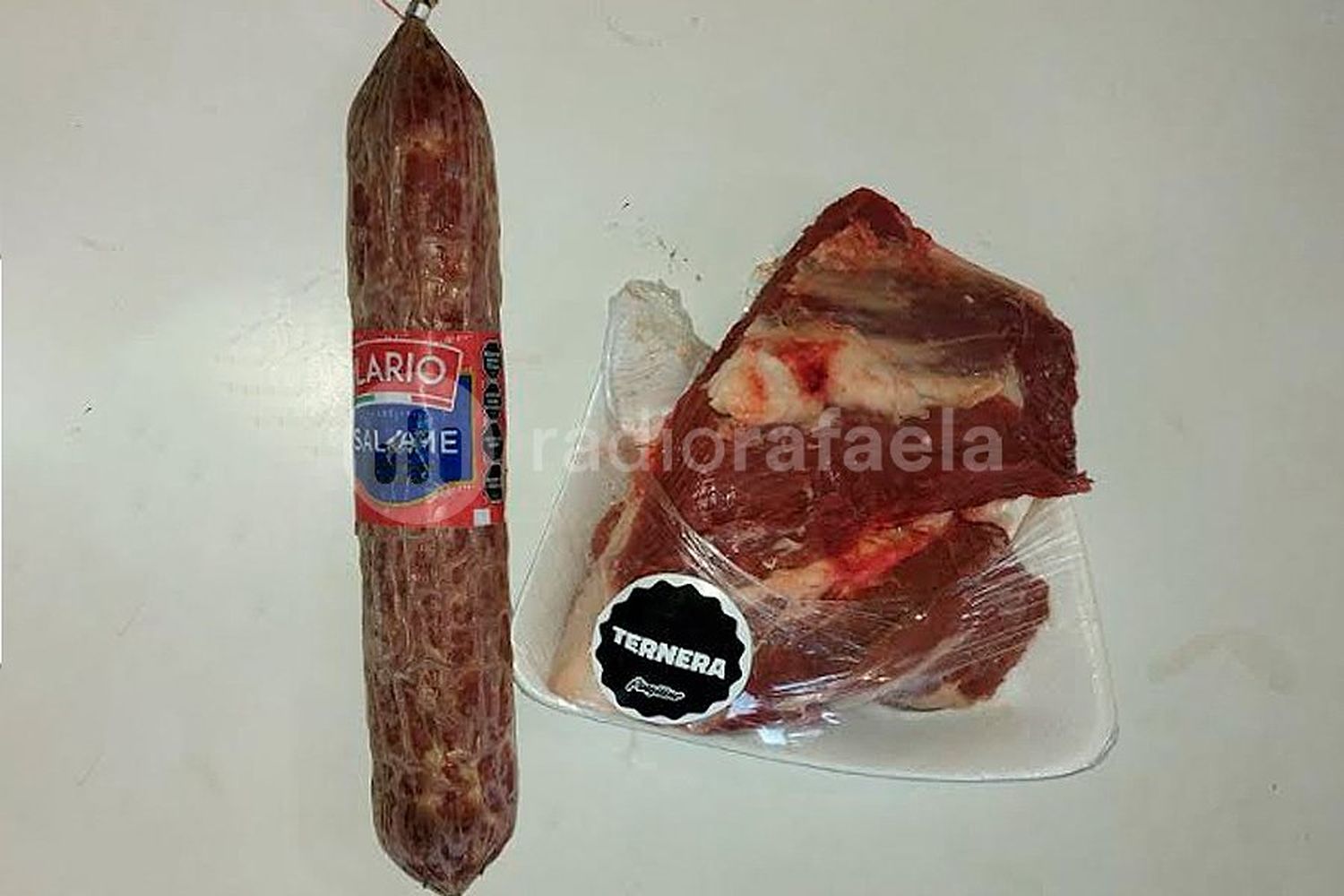 Aprovechó un descuido y robó un salame de 30 cm y medio kilo de carne: terminó tras las rejas