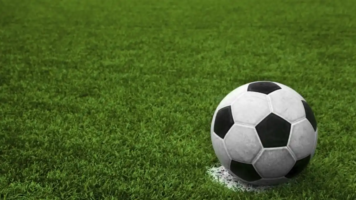 Detienen a entrenador de academia de fútbol en Miranda por abuso a menor