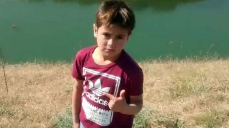 Hallaron muerto a un niño de 7 años que había desaparecido junto a su padrastro