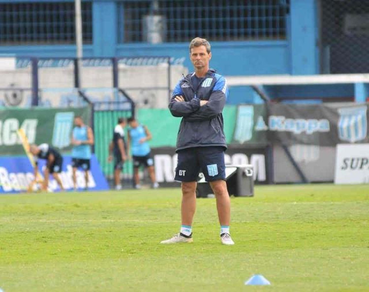 Diego Cocca: "Mientras tenga pasto, jugamos en cualquier cancha"