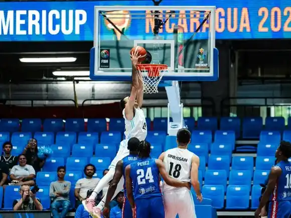 Argentina cayó ante República Dominicana en la AmeriCup con incidentes al final del partido