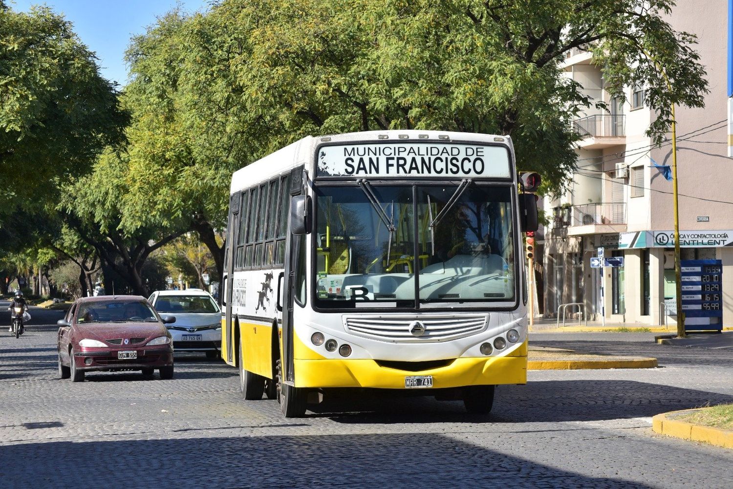 Transporte urbano: las líneas B y C cambian de recorridos