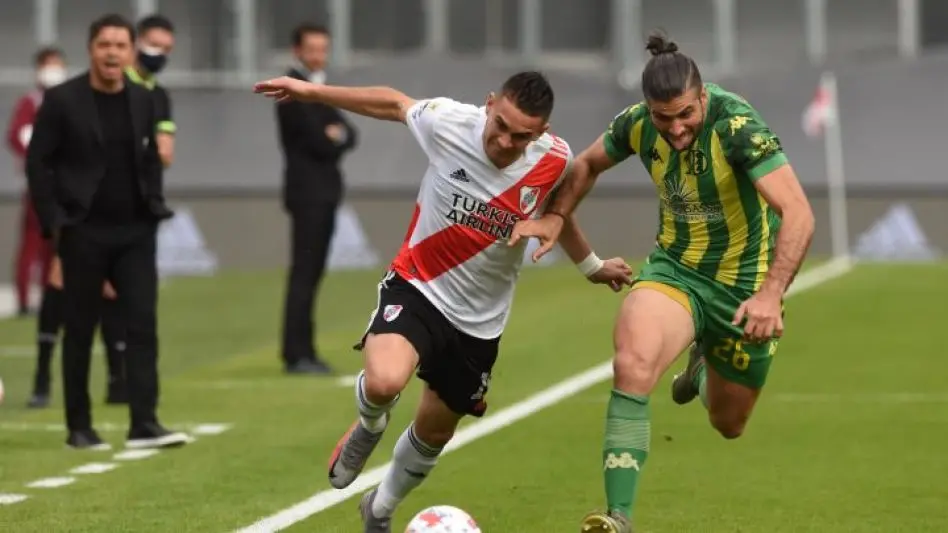 Aldosivi goleado pero digno