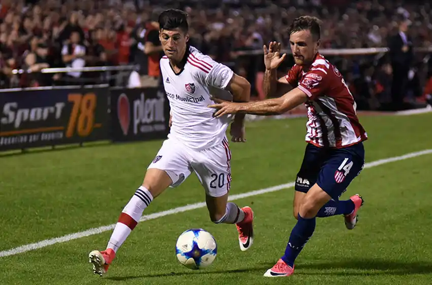 Amoroso se iría a Belgrano en condición de préstamo