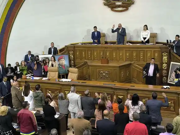 AN comienza el proceso para sustituir a integrantes del PODER MORAL