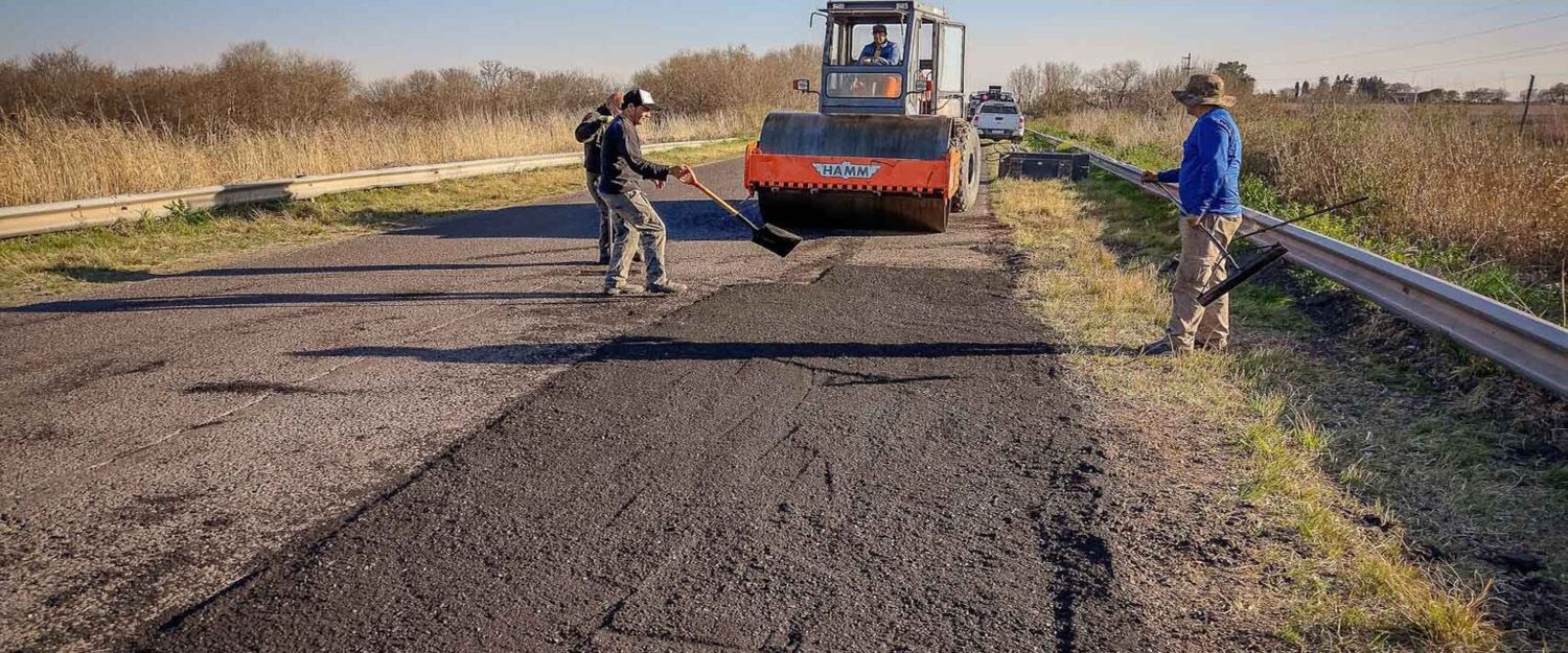 Vialidad Provincial indicó que avanza con el bacheo en la ruta 32