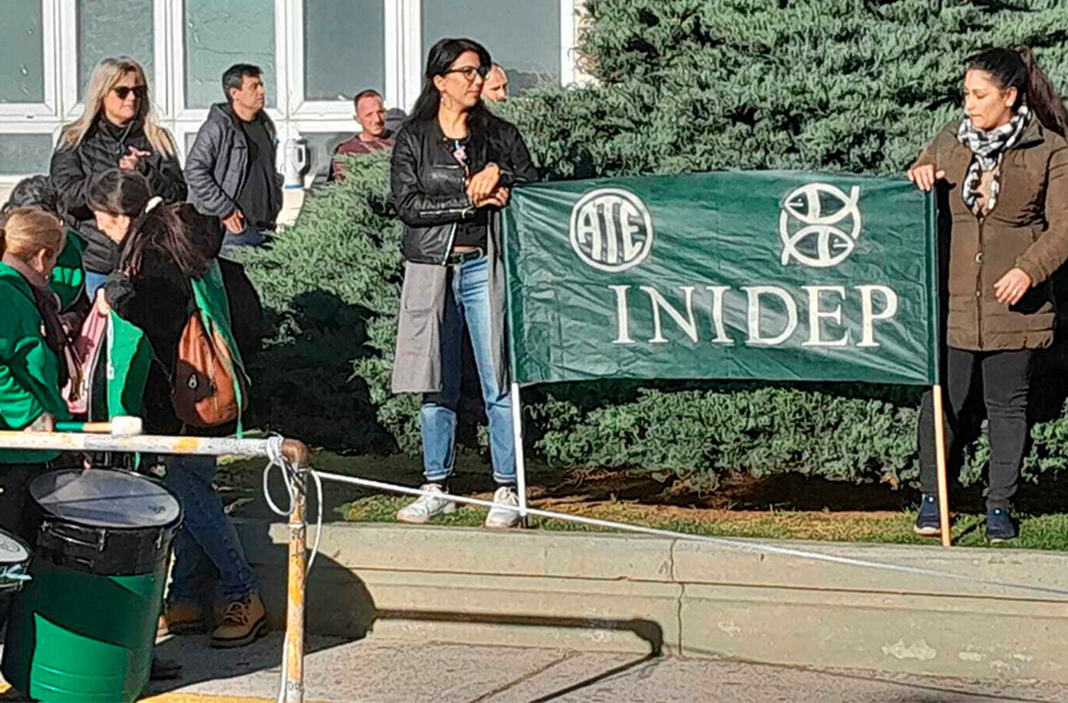 ATE se manifestó en las puertas del INIDEP: "Si no se resuelve, vamos a seguir protestando"