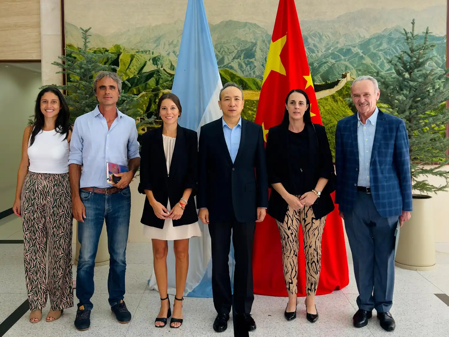 Entre Ríos expone sus productos alimentarios al embajador de China