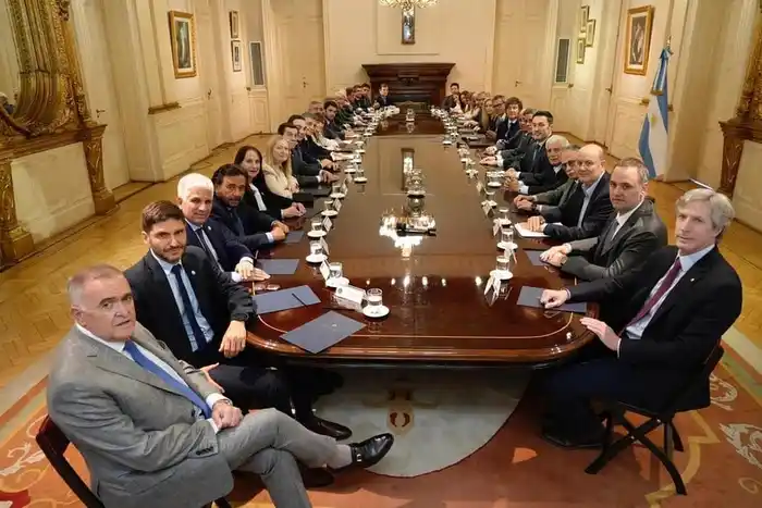 Reunión del presidente con gobernadores