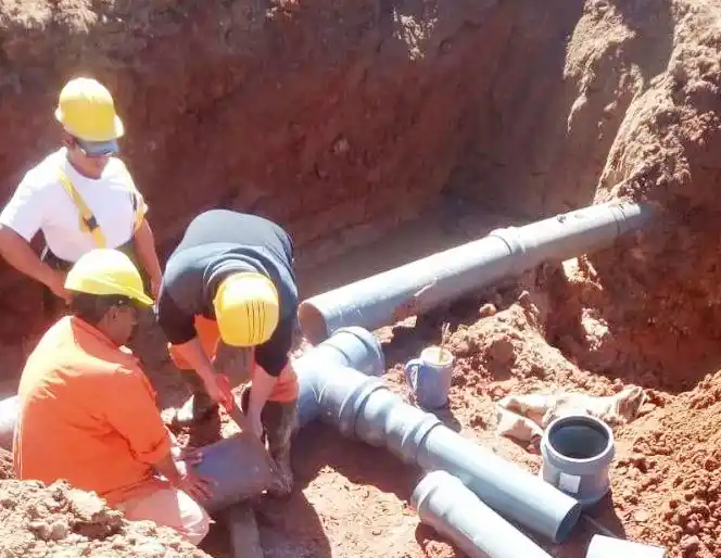 Se normalizó el servicio de agua potable en dos barrios de Concordia