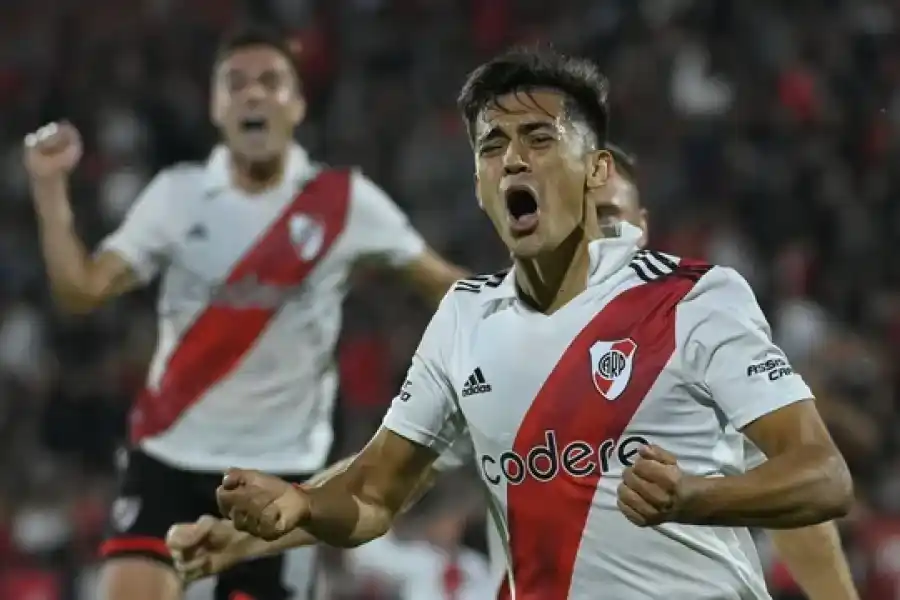 River es más líder que nunca