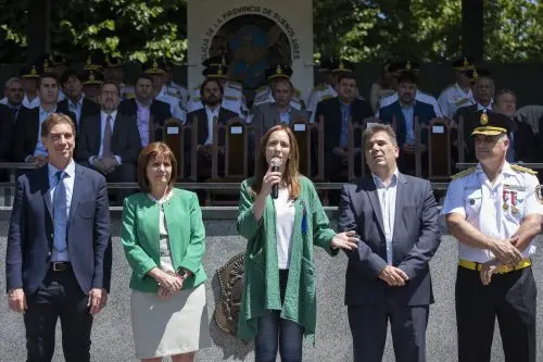 «Construir una policía de la que nos sintamos orgullosos»