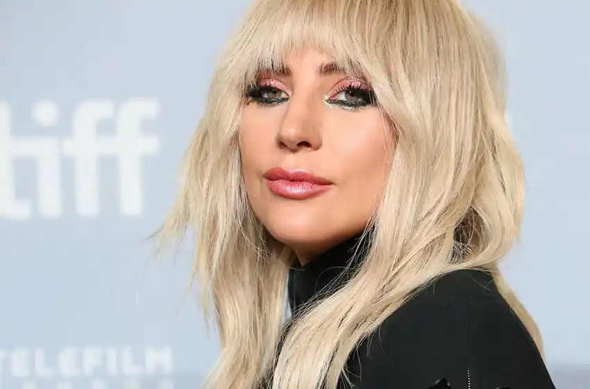 Lady Gaga, lejos de la música por problemas físicos