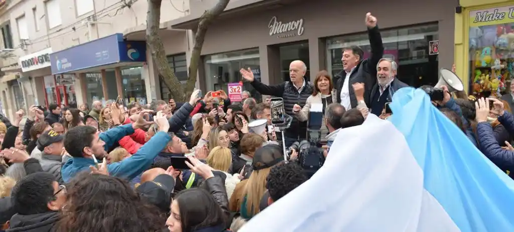 La procesión de Bullrich y Grindetti por la Provincia no tiene pausa