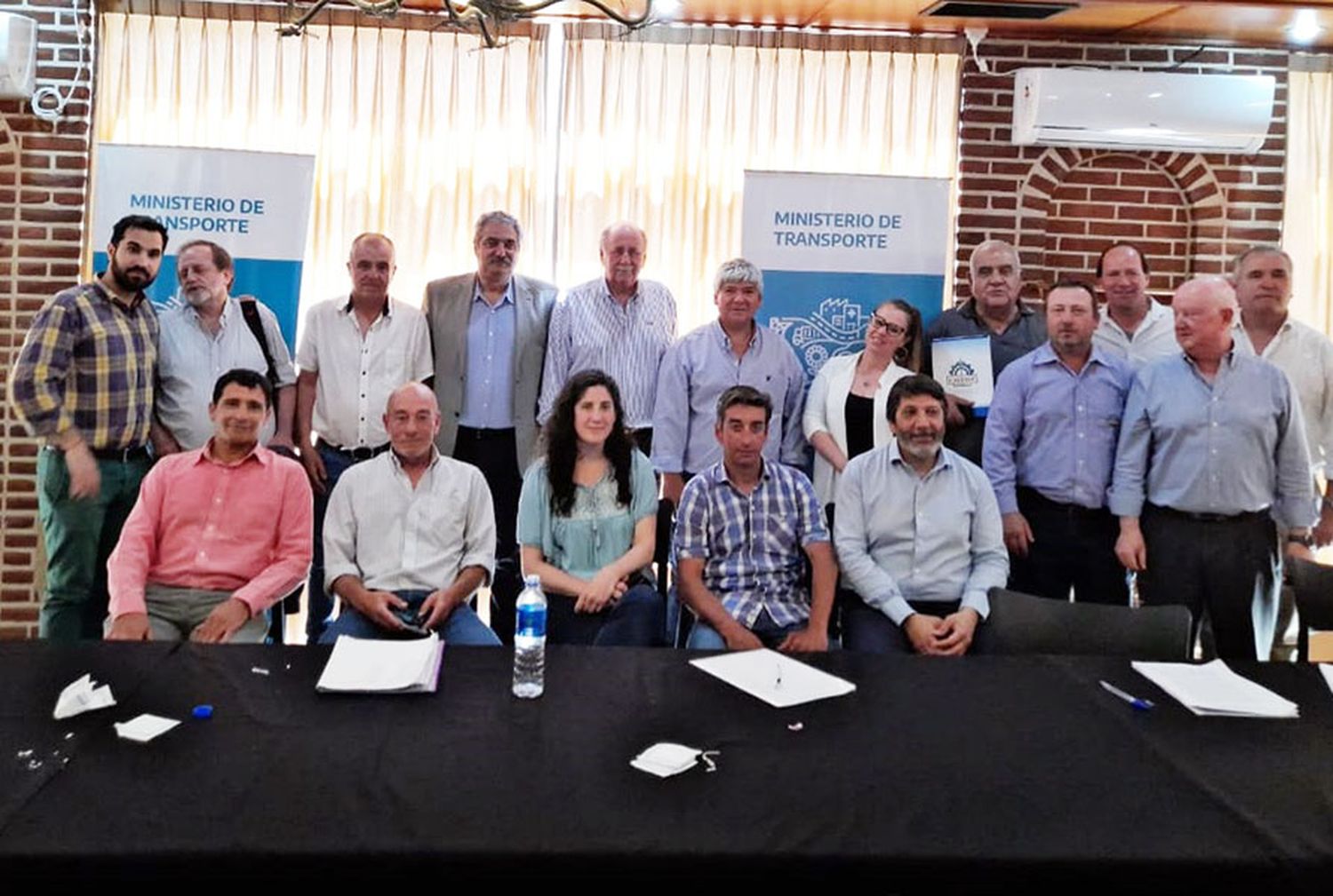 Transporte de carga: se acordó un aumento del 35% en las tarifas 