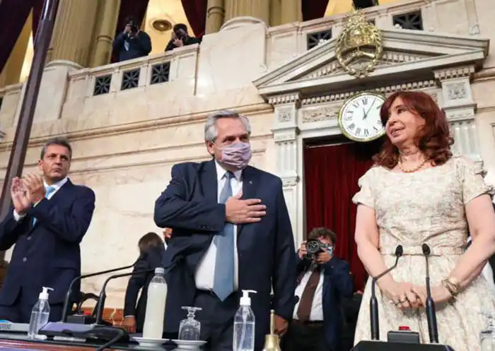Duro discurso del Presidente contra la oposición y Justicia