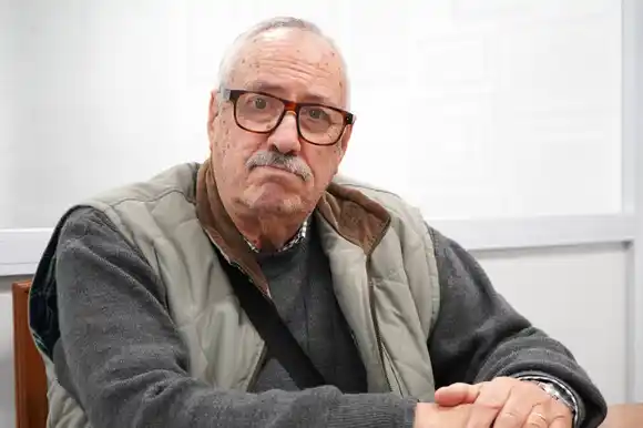 Nista presenta su libro sobre Gatti y el Parque Miguel Lillo