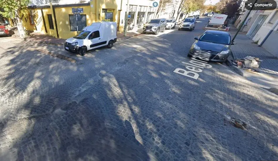 Corte parcial de tránsito en calle Belgrano por obras de mantenimiento del adoquinado