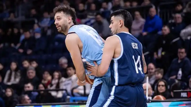 Con este triunfo, Argentina se enfoca en el cierre de la primera fase, cuando enfrentará a Panamá este domingo.