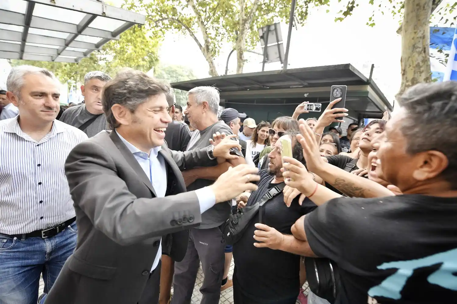 Axel Kicillof abre el Congreso de Seguridad en Berazategui tras marchar contra la reforma laboral