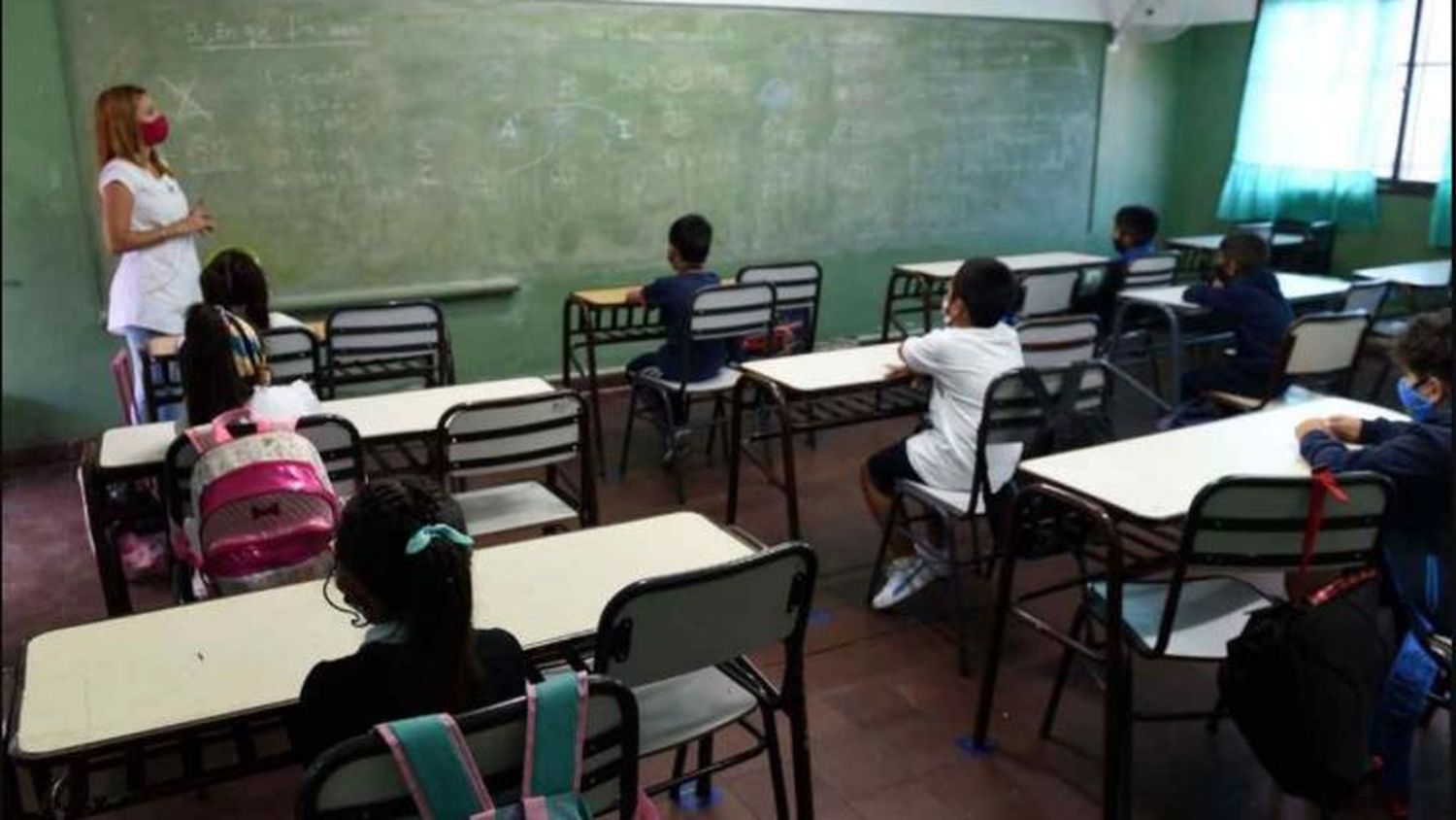 Lo confirmó Kicillof: Toda la Provincia de Buenos Aires vuelve a clases presenciales el lunes