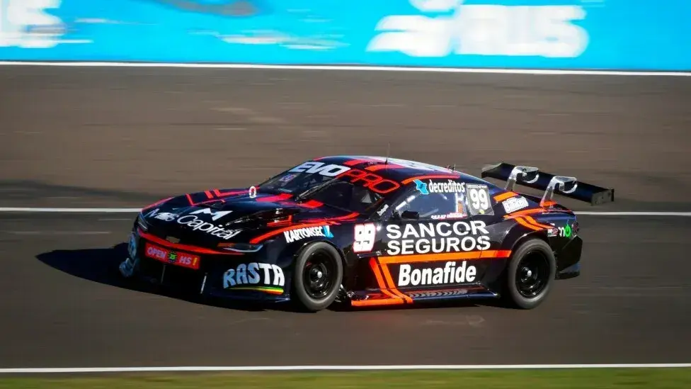 Con un Ford Mustang, Antón aprovechó los inconvenientes de Damiani y triunfó en San Luis