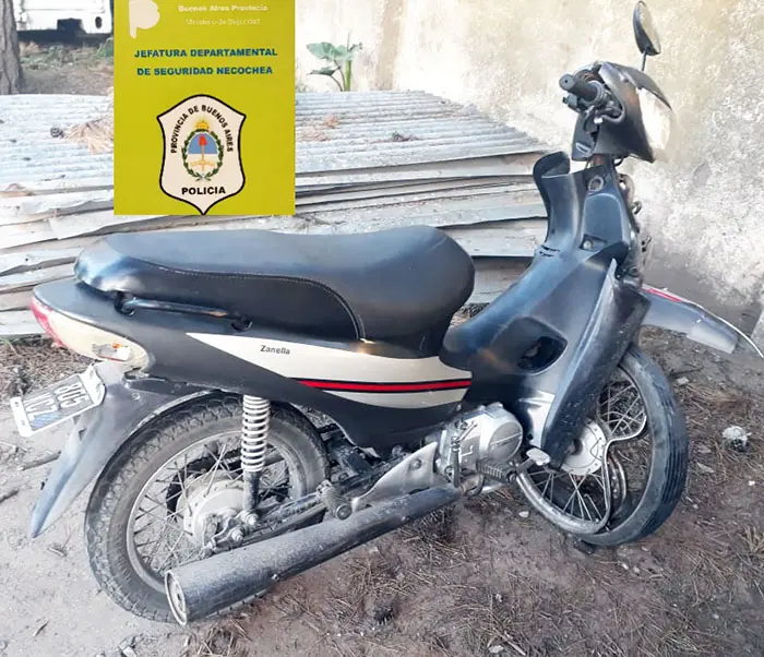 Tres motociclistas lesionados