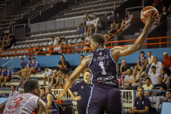 Peñarol peleó desde atrás todo el partido, pero no pudo con Unión