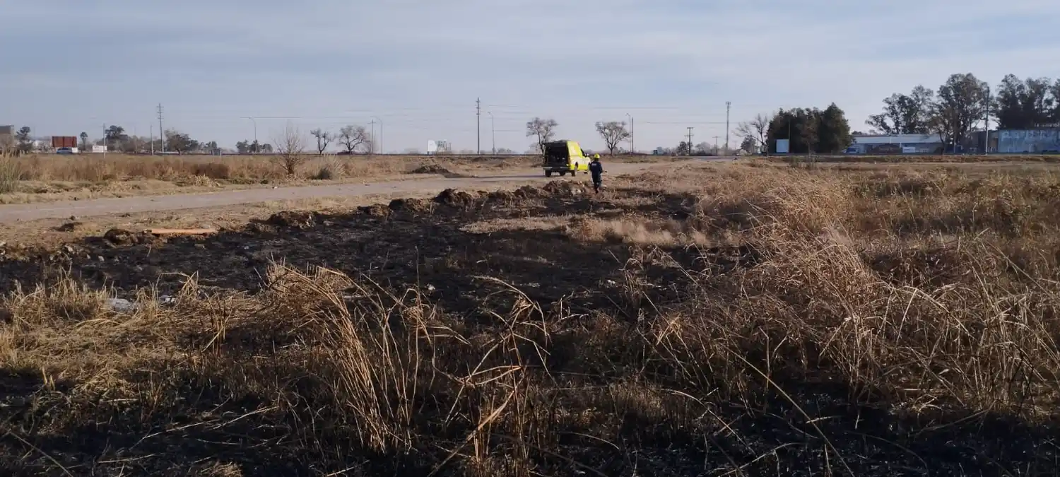 El incendio en el ARN fue en inmediaciones de calle Dorrego. Crédito: Bomberos de Venado Tuerto.