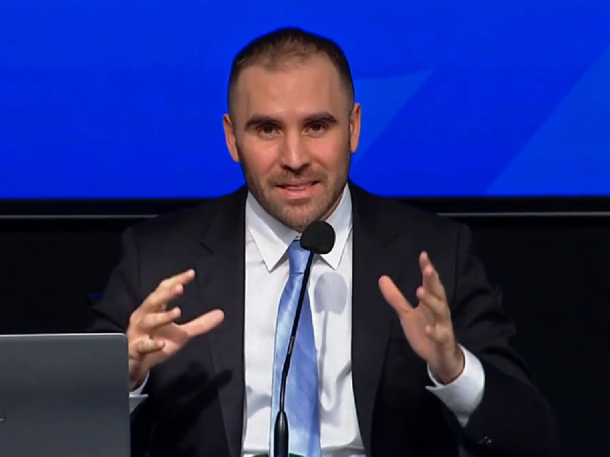  Guzmán dio detalles sobre los nuevos instrumentos para estimular el ahorro en pesos