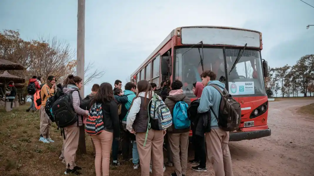Diputados de La Libertad Avanza (LLA) presentaron un proyecto para auditar el transporte escolar rural. “Representa otro ejemplo del fracaso estructural del Estado”, afirmaron.