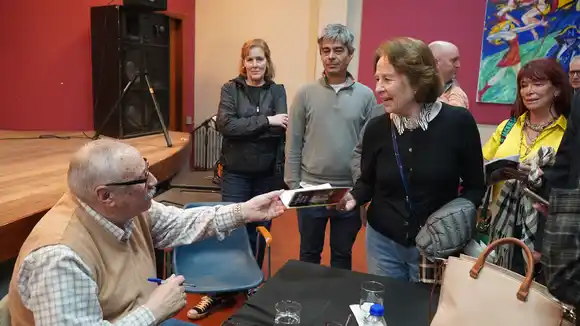 Jorge Nista presentó “El Ing. Gatti y el Parque Miguel Lillo” en el Centro Cultural