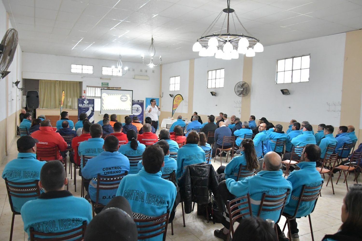 Participaron agentes de Venado Tuerto, Firmat, Teodelina, Elortondo, Santa Isabel y Villa Cañás Foto: MVT