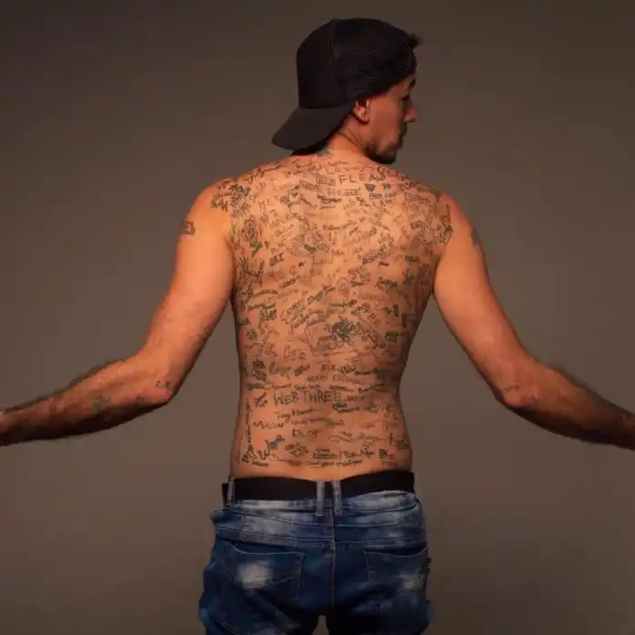 Espalda tatuada