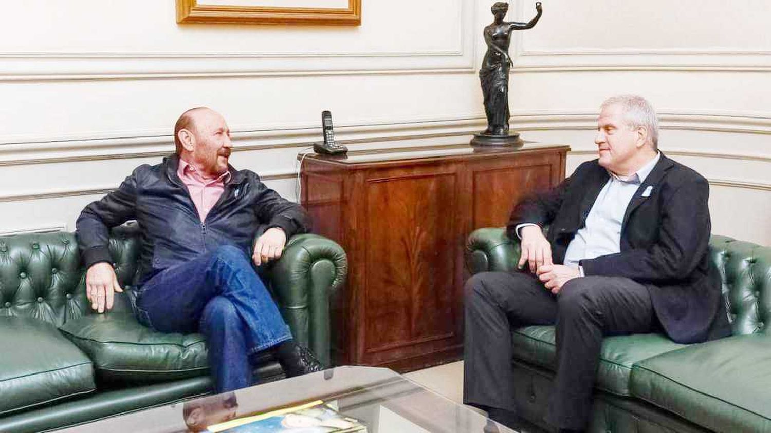 Insfrán se reunió con el ministro 
de Educación de la Nación