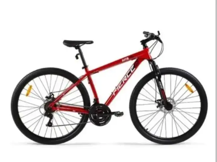 Bicicleta robada afuera del club Paraná