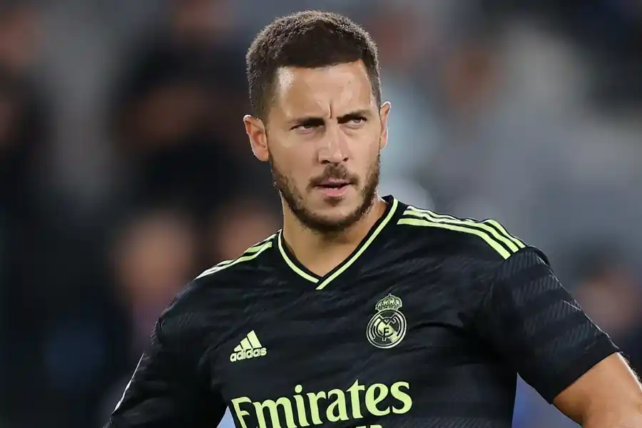 Sorpresa en el fútbol europeo: se retiró Eden Hazard
