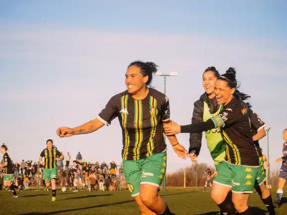 Las “Tiburonas” lo ganaban por goleada pero Union lo dio vuelta