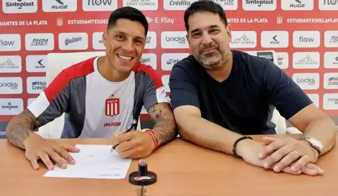 Enzo Pérez se transformó oficialmente en jugador de Estudiantes