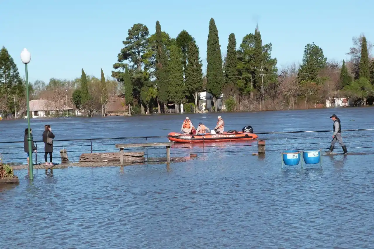 La Municipalidad convocó a los prestadores turísticos  afectados por la inundación