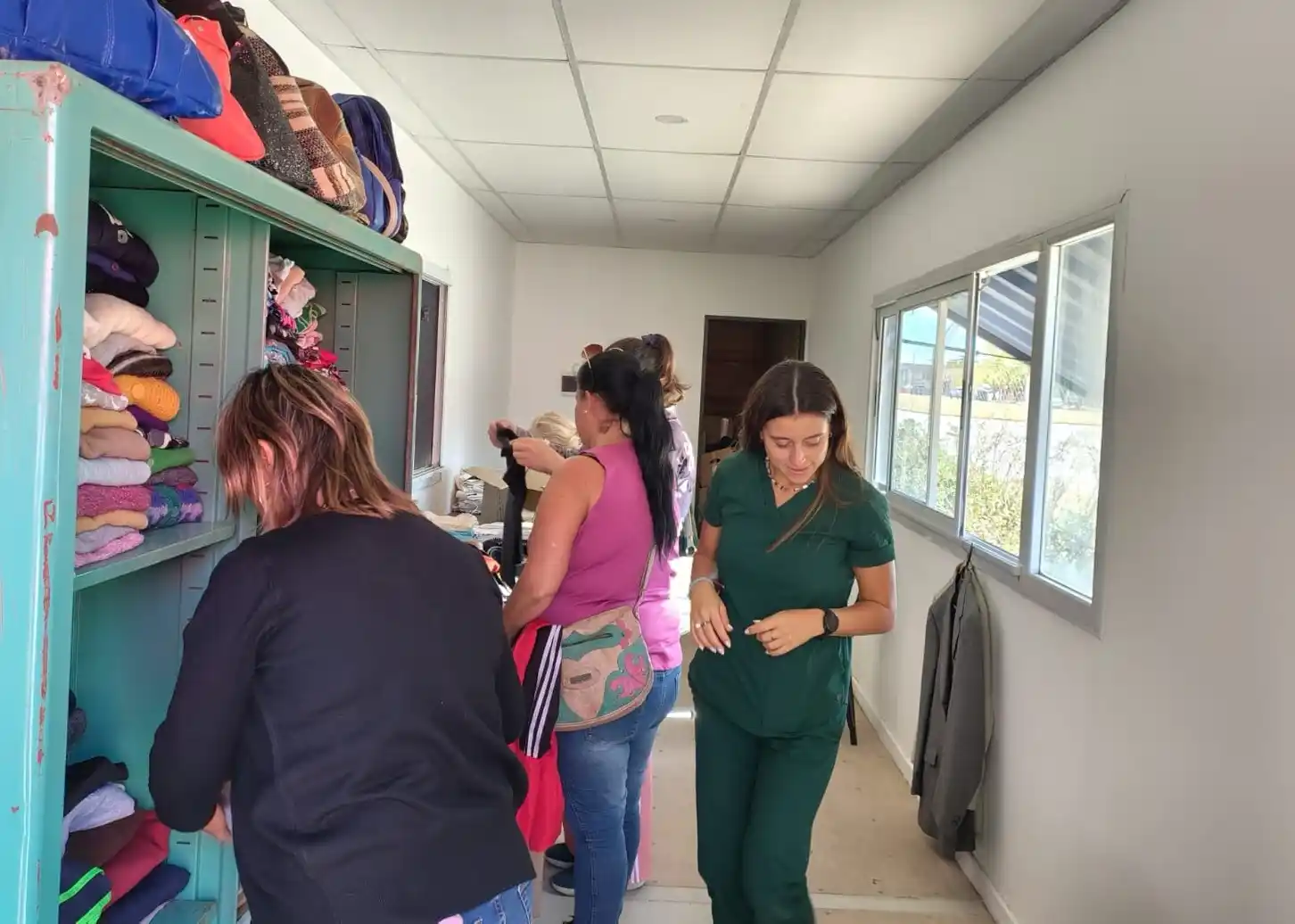 En el container, que está al lado del Hospital, se armó la feria