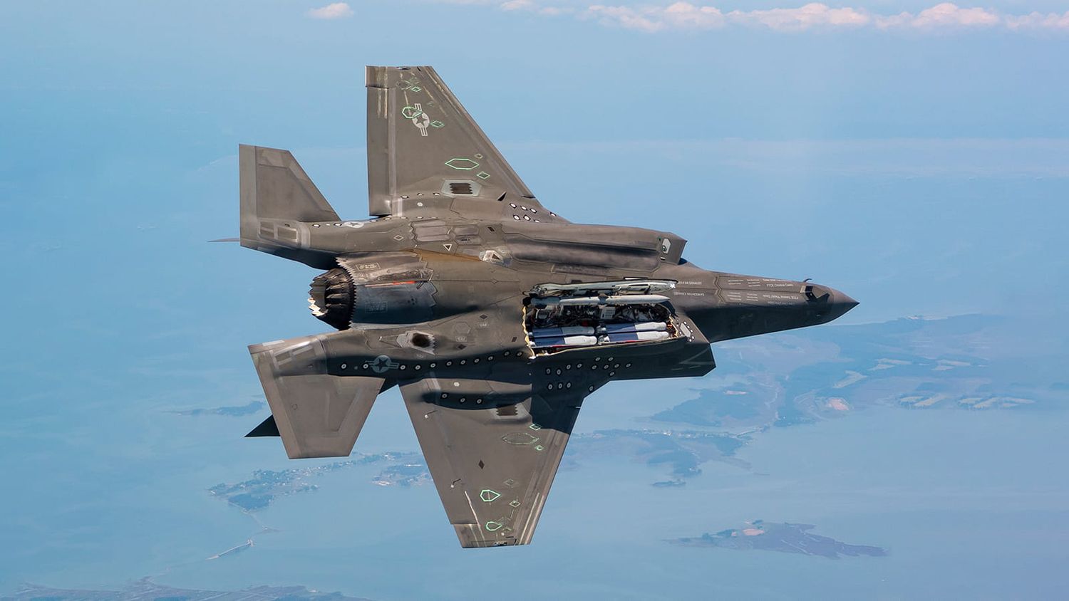 El GBU-53/B StormBreaker se acerca a la integración en el F-35