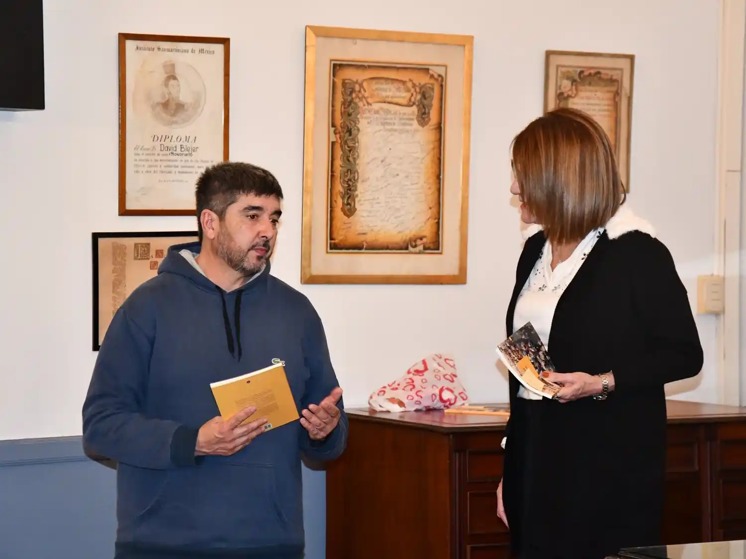 Villaguay recibió la presentación del libro “Mujeres en Marcha” de Sara Liponezky de Amavet