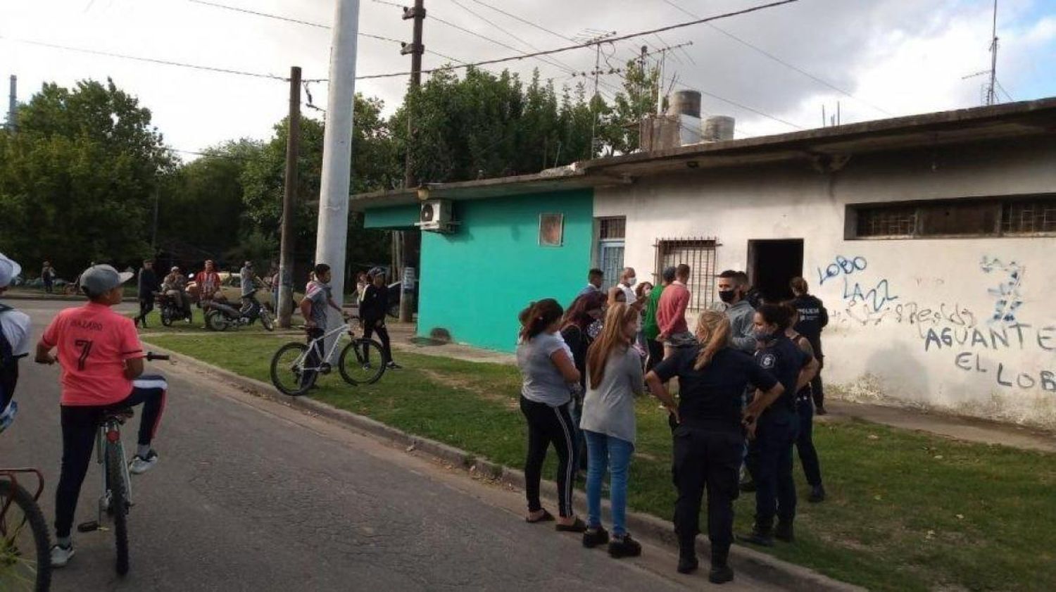 Aberrante: denunciaron a un hombre por dopar y violar a su perra