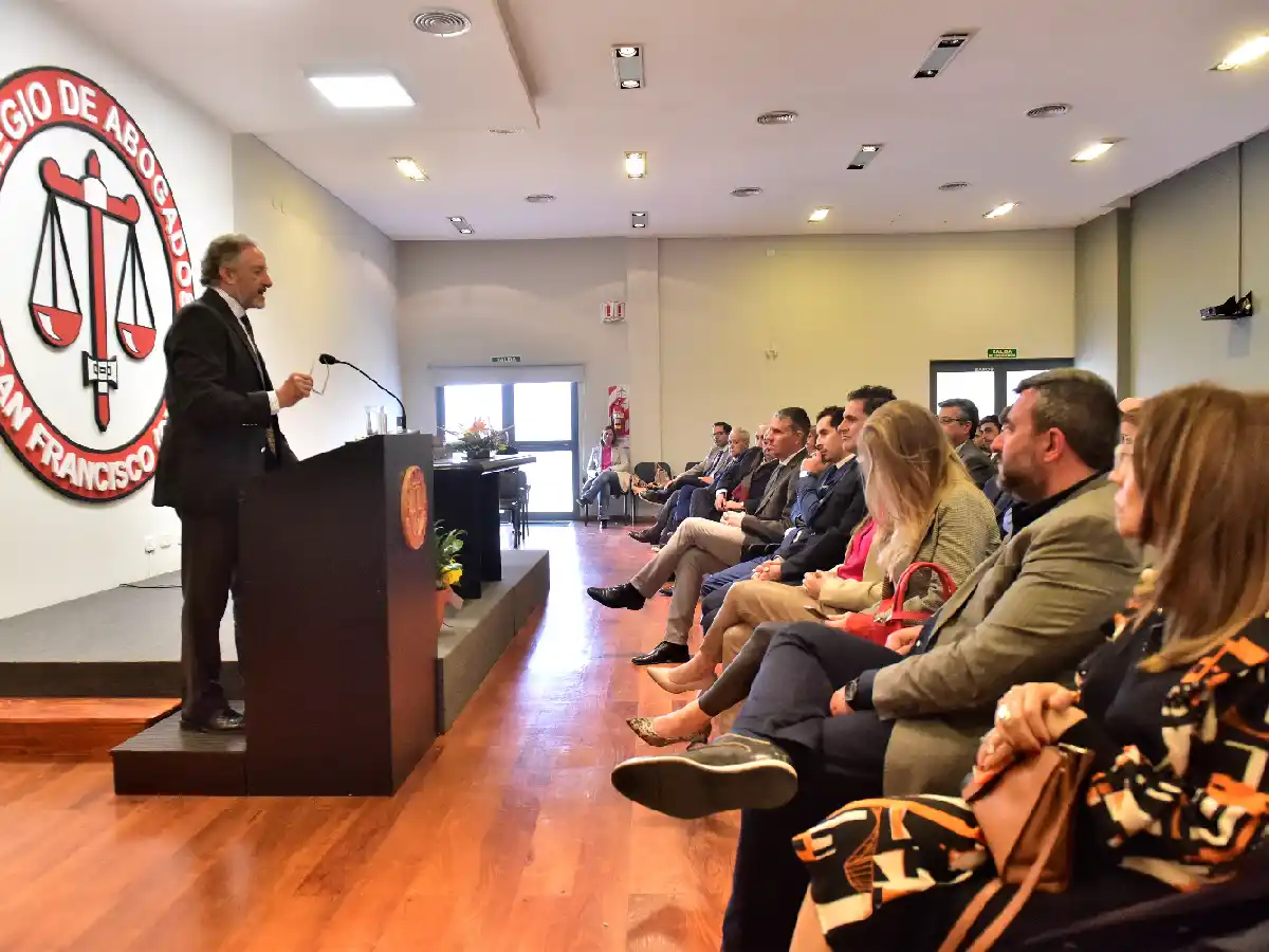 Abogados celebraron con un acto destacando el valor de la libertad
