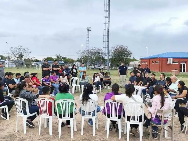 Solís valoró el importante rol
social de los clubes barriales